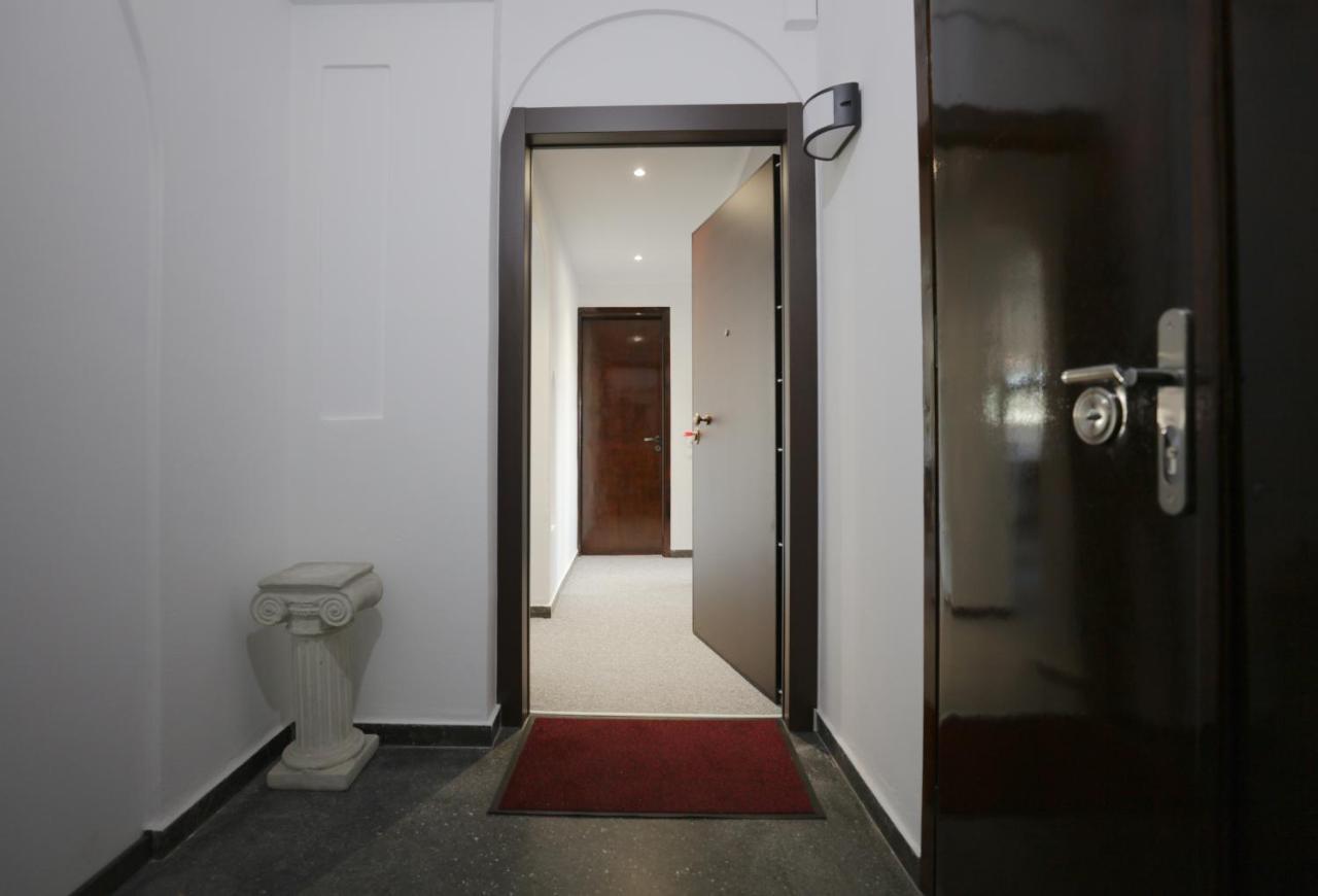 Modern 2 Bedroom Next To Metro - Marousi * Ateny