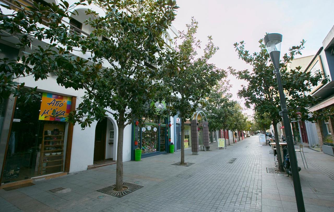 Modern 2 Bedroom Next To Metro - Marousi *
